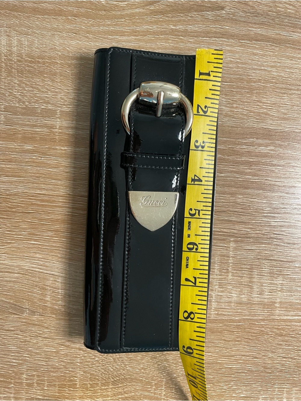 Gucci Black Patent Leather wallet clutch with Gold Buckle  / Vintage - Picture 6 of 7